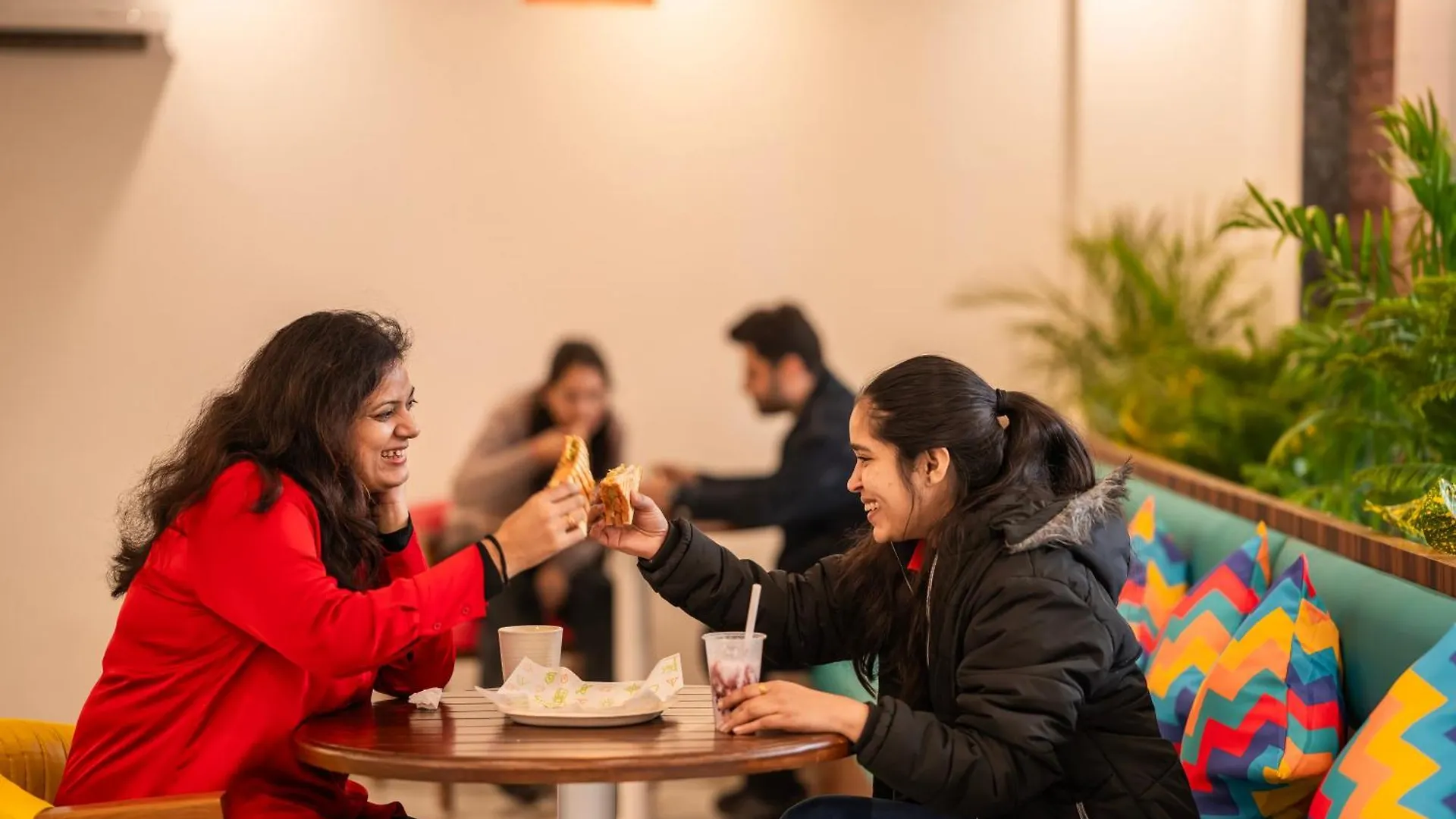 Gostops Plus Gurugram, Baani Square Gurgaon Hostel
