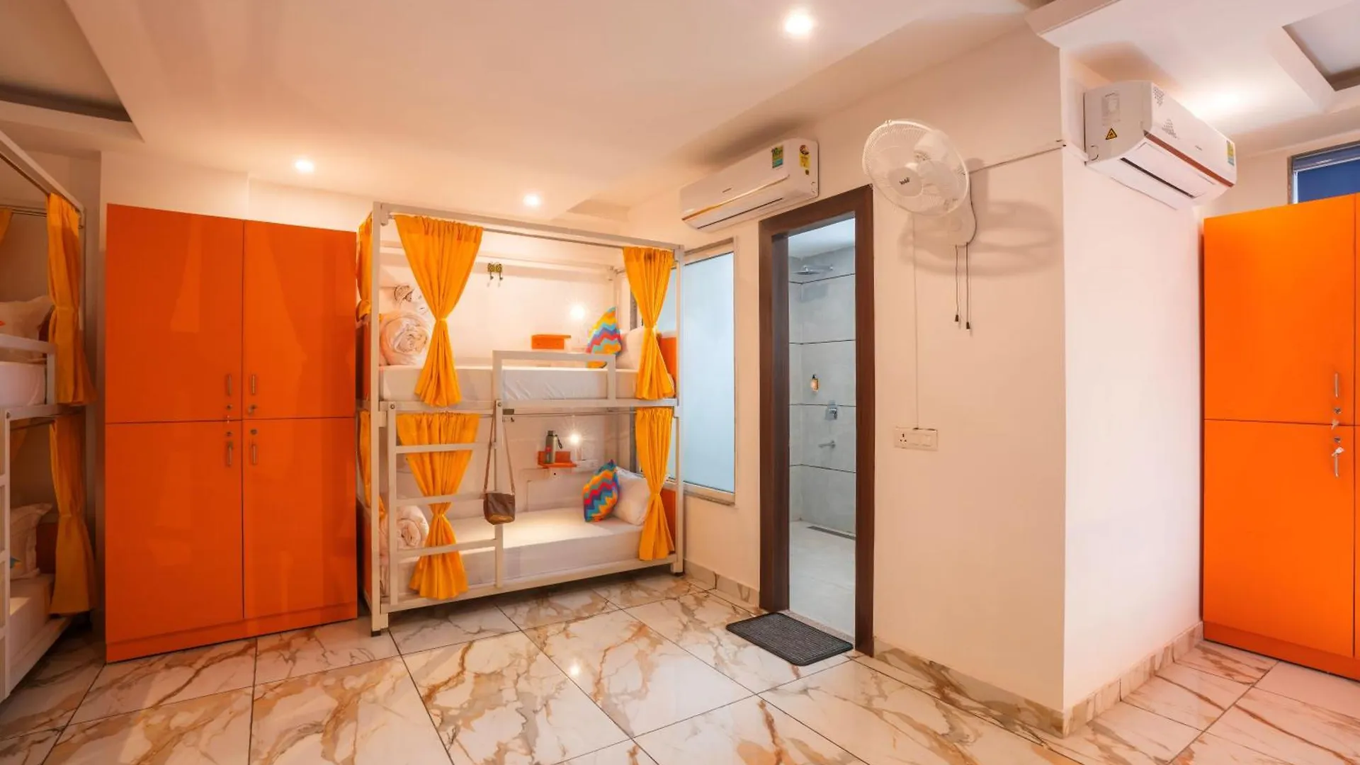 Hostel Gostops Plus Gurugram, Baani Square Gurgaon