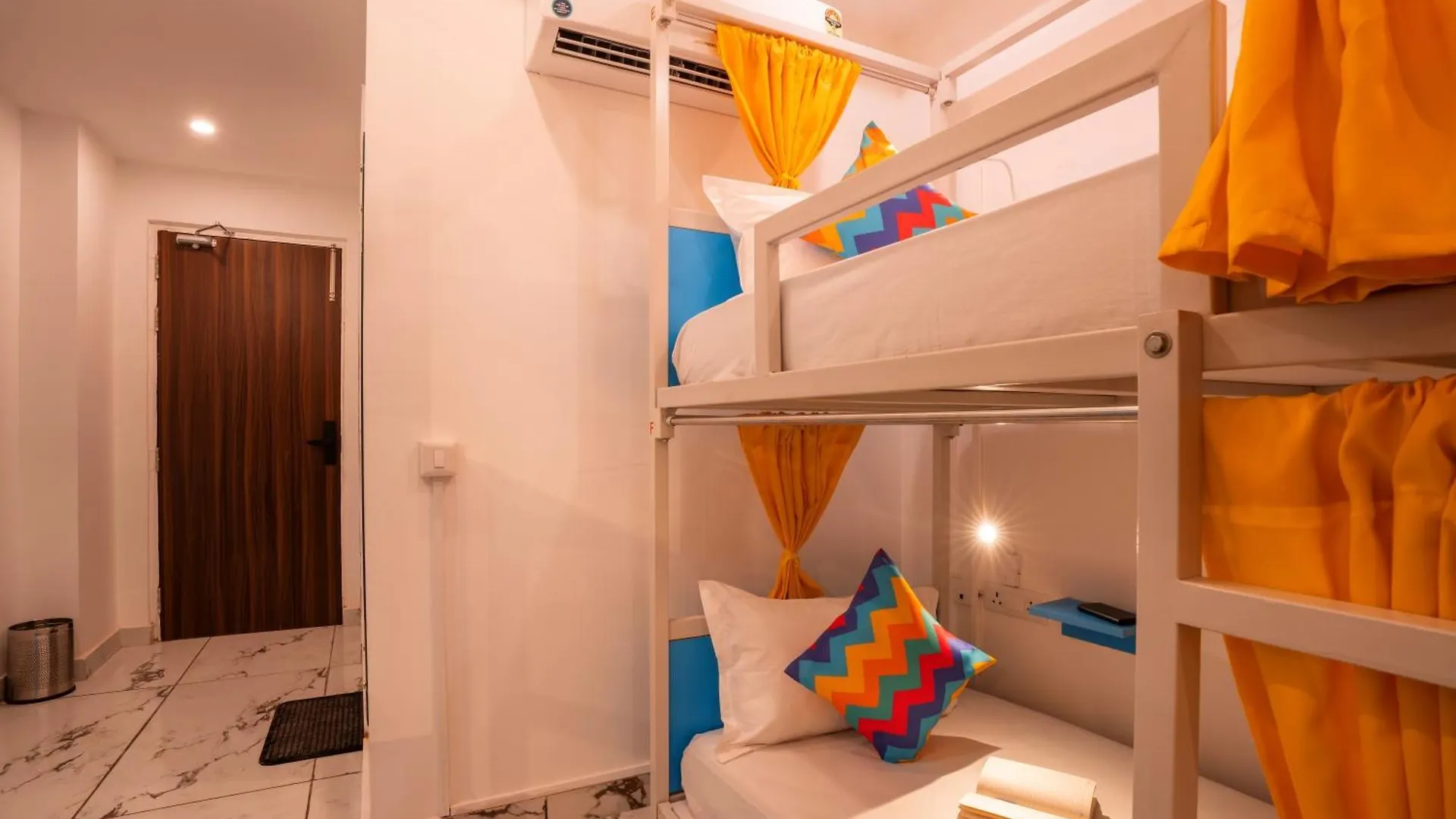 Gostops Plus Gurugram, Baani Square Gurgaon 0*,
